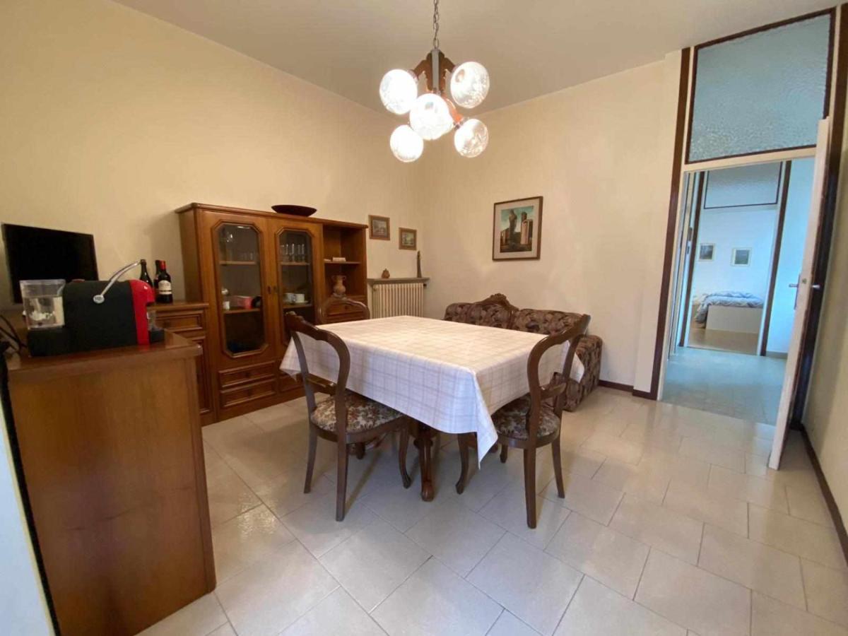 Casa Vacanza Amelia Bosisio Parini Kültér fotó