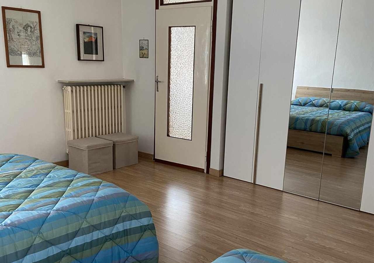 Casa Vacanza Amelia Bosisio Parini Kültér fotó
